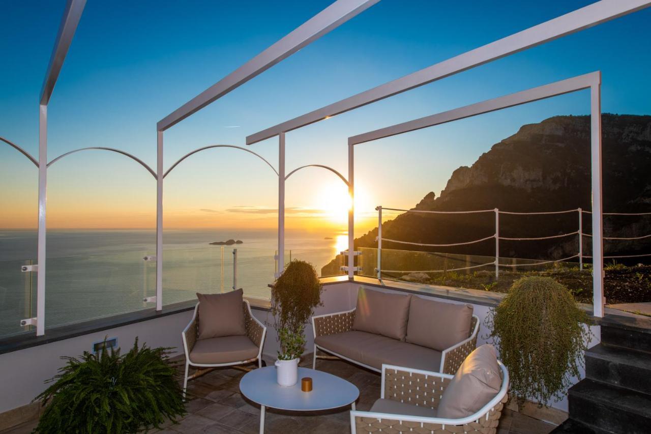 פוזיטנו Villa La Tagliata Spectacular Jacuzzi Tub Amazing View And Private Parking Garage מראה חיצוני תמונה