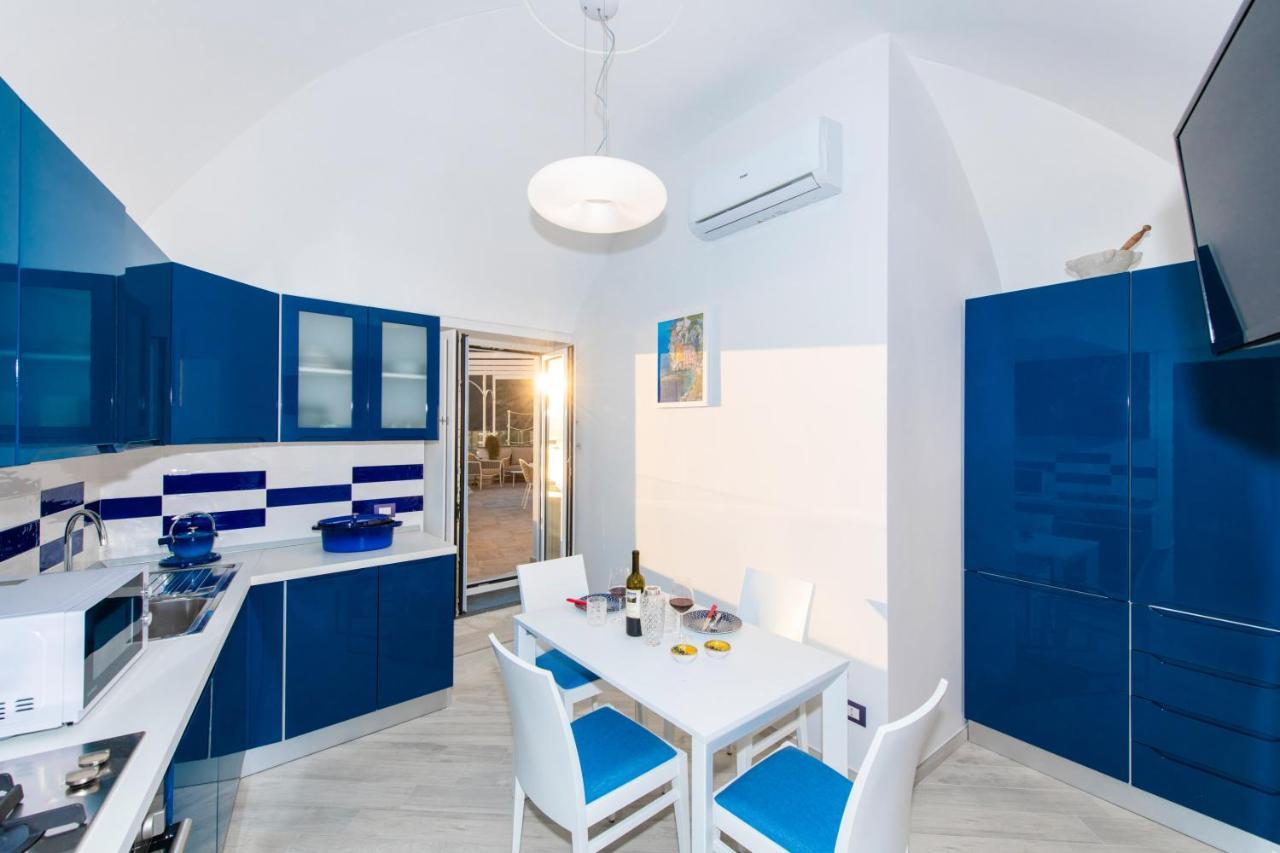 פוזיטנו Villa La Tagliata Spectacular Jacuzzi Tub Amazing View And Private Parking Garage מראה חיצוני תמונה