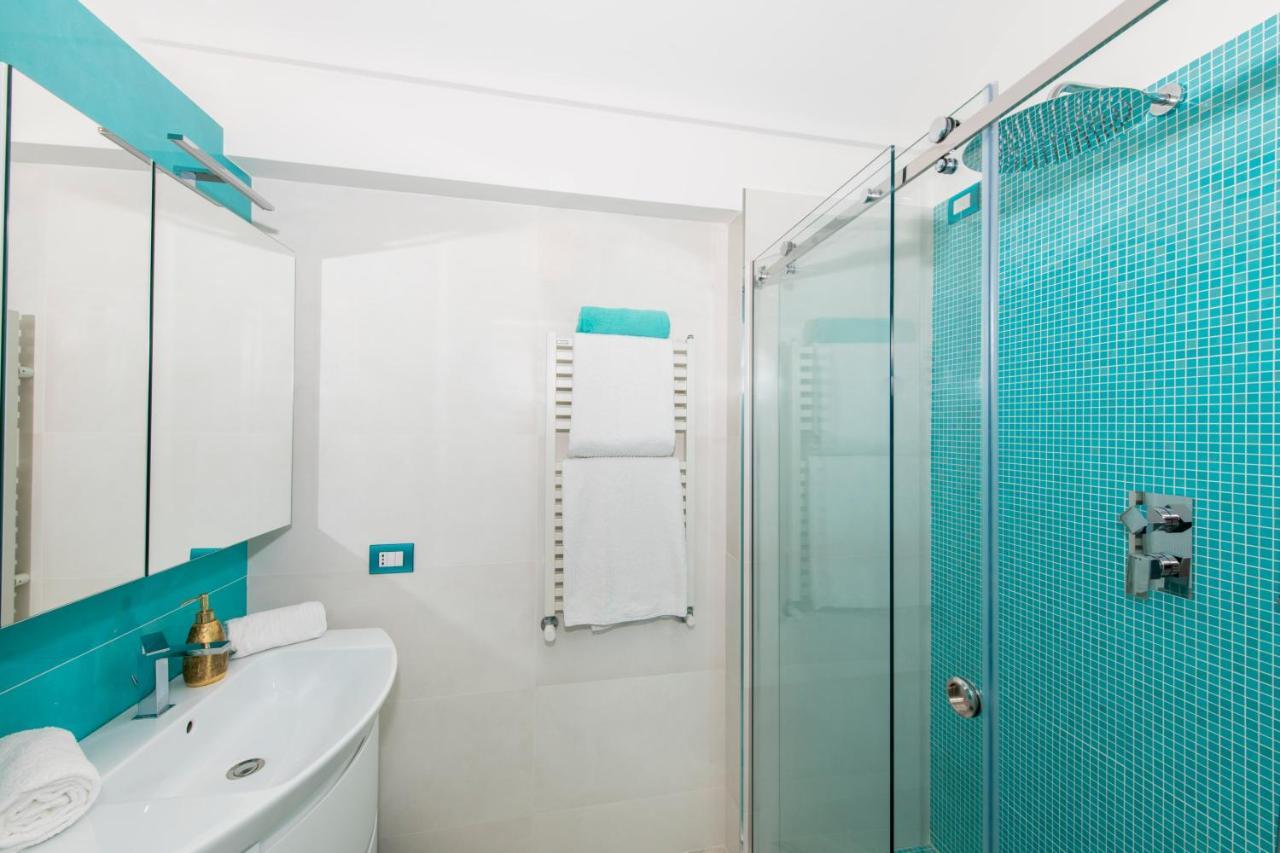 פוזיטנו Villa La Tagliata Spectacular Jacuzzi Tub Amazing View And Private Parking Garage מראה חיצוני תמונה